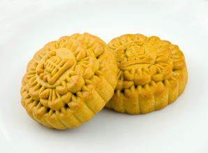广东美食探索旧礼盒装新月饼，传统与创新的碰撞，违规与否？